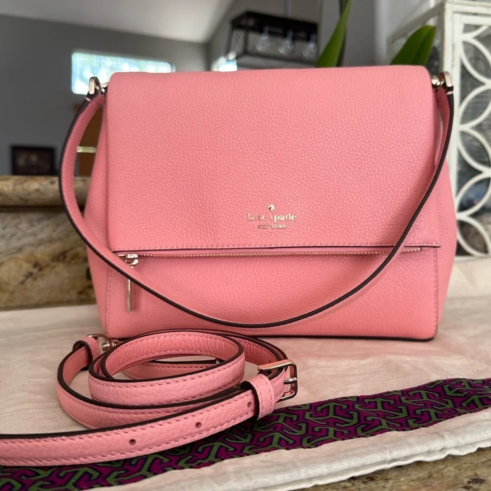 New Kate spade medium lap shoulder bog  pebbled leather peechy ros